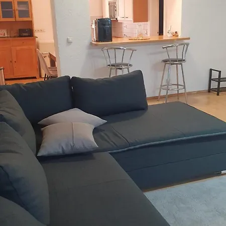 2 Terrassenwohnung Zentral Gelegen Apartman