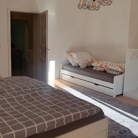 2 Terrassenwohnung Zentral Gelegen Apartman Hengersberg